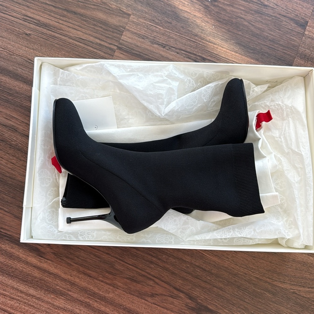 NWT Alexander McQueen Sock ankle boots